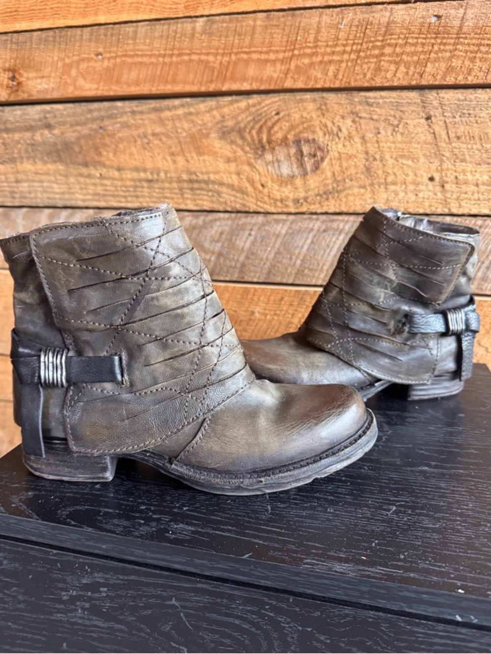 A.S.98 Free People Boho Moto Biker Zip ankle Bootie Boots Size 37/7 NWOT or box